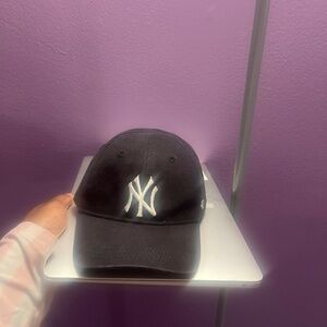 Yankee infant cap